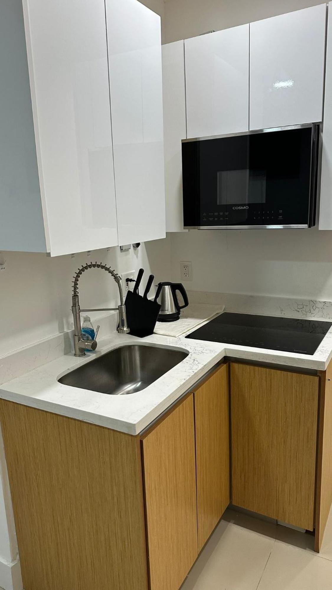 103 Miami Shared Rooms For Men Central Comfortable, Affordable ภายนอก รูปภาพ